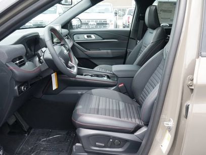 New 2026 Ford Explorer ST-Line w/ ST-Line Street Pack