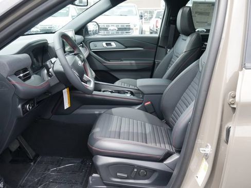 New 2026 Ford Explorer ST-Line w/ ST-Line Street Pack AWD/4WD image 2