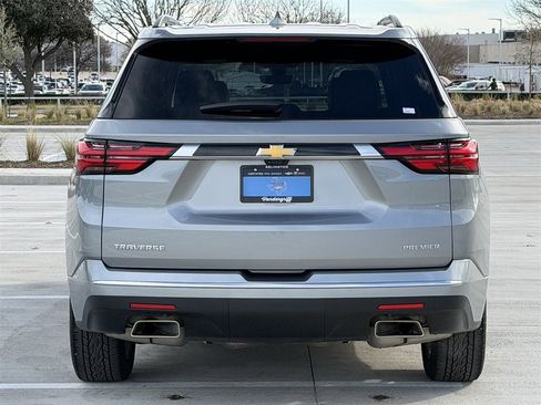 Used 2023 Chevrolet Traverse Premier image 5