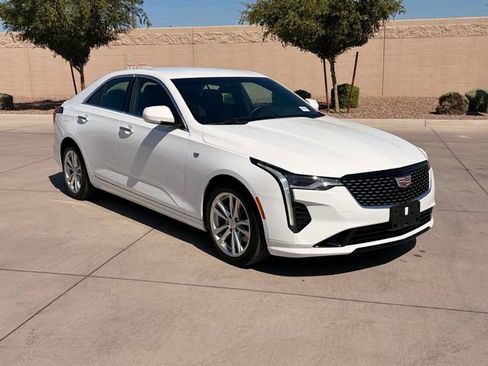 Used 2026 Cadillac CT4 Luxury RWD image 4