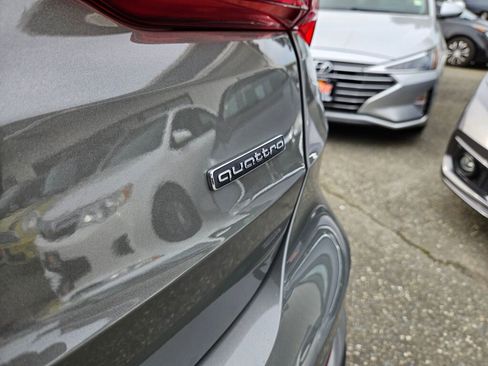 Used 2019 Audi Q3 2.0T Premium Plus w/ Premium Plus Package image 18