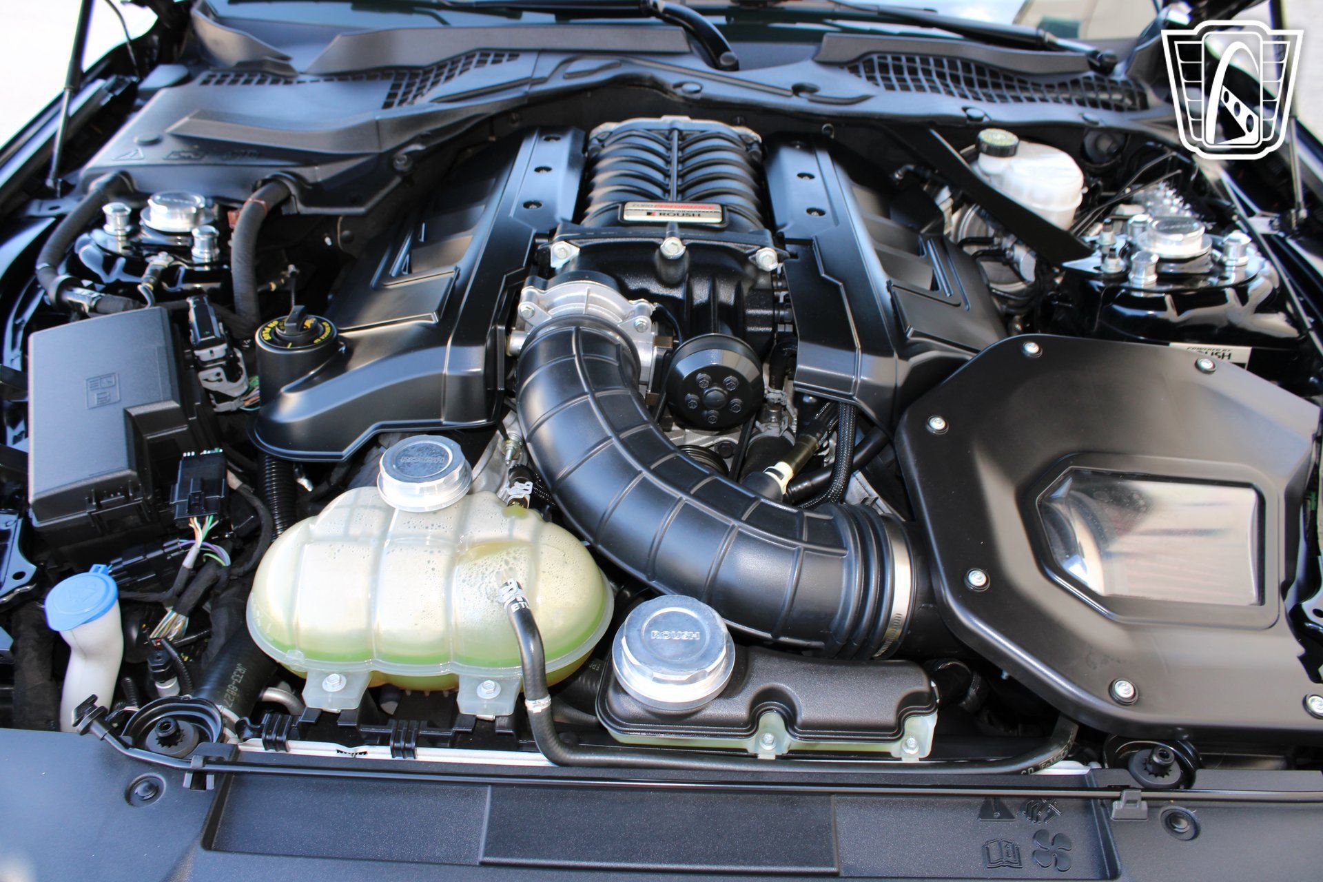 Used 2021 Ford Mustang GT Premium w/ GT Performance Package RWD image 5