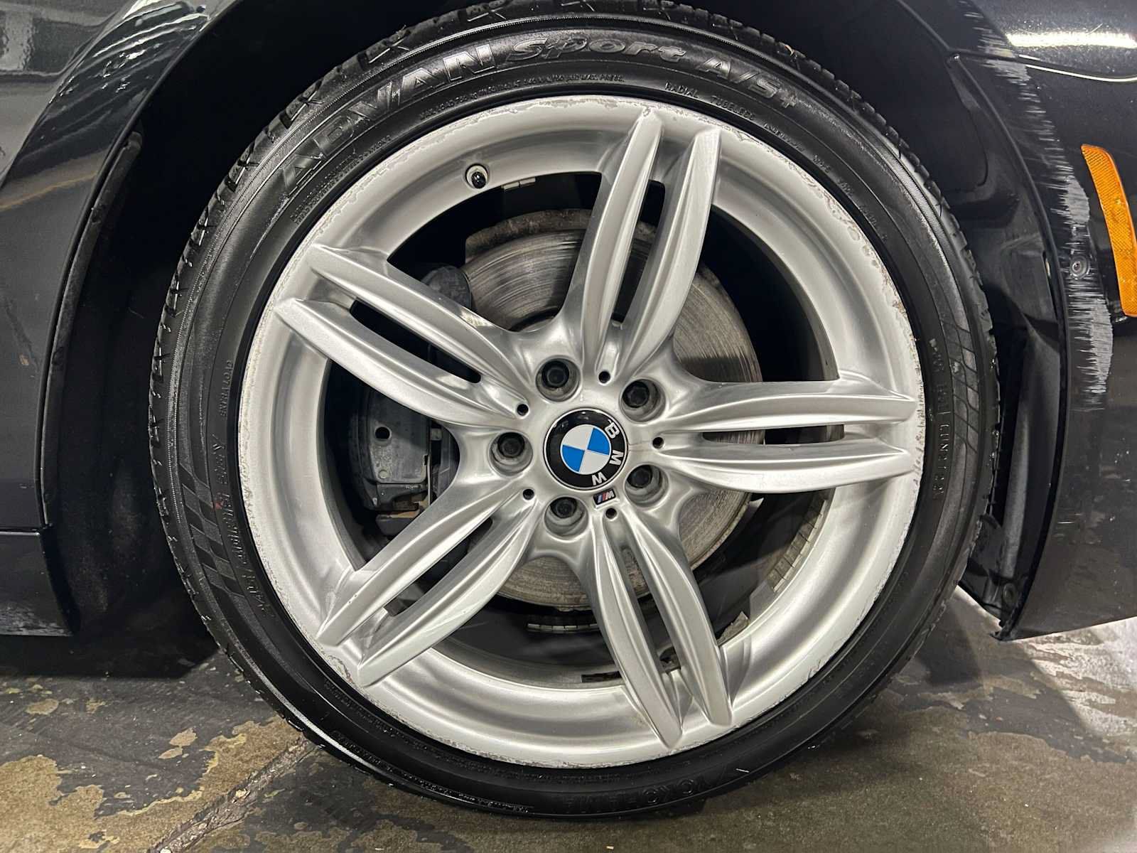 Used 2016 BMW 640i Convertible RWD image 9
