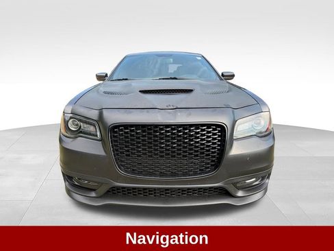 Used 2014 Chrysler 300 S RWD image 10