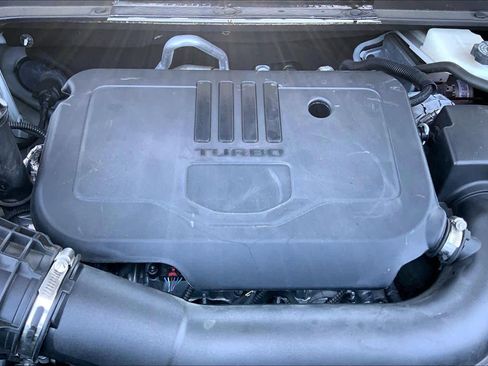 Used 2022 GMC Acadia SLE w/ Elevation Edition FWD image 31