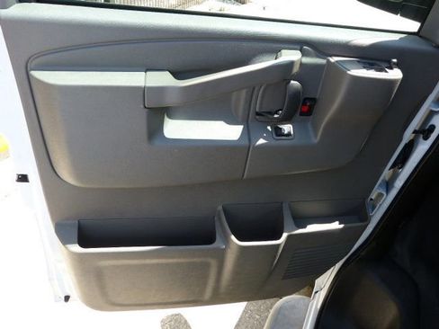 Used 2024 GMC Savana 2500 w/ Driver Convenience Package RWD image 26