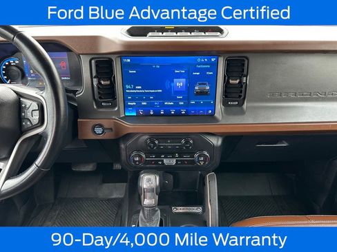 Used 2024 Ford Bronco Outer Banks image 19