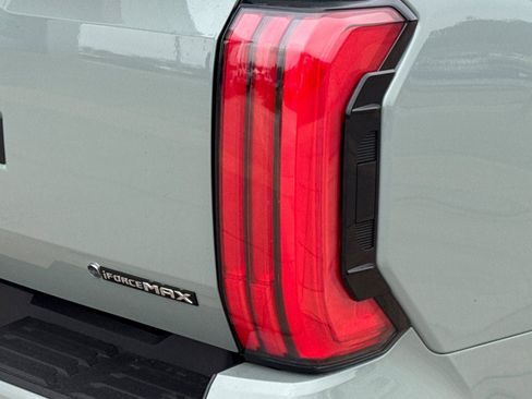 New 2026 Toyota Tundra Platinum image 32