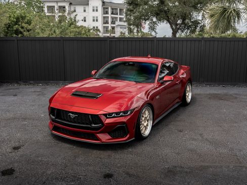 Used 2024 Ford Mustang GT Premium RWD image 31