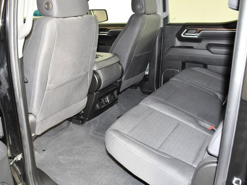 Used 2026 Chevrolet Silverado 1500 LT AWD/4WD image 29