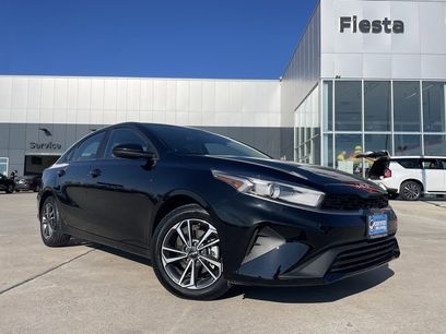 Used 2024 Kia Forte LXS