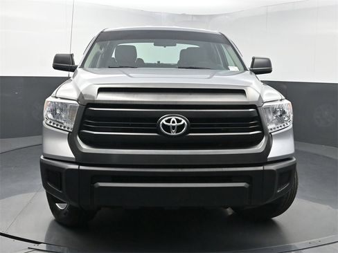 Used 2015 Toyota Tundra SR image 32