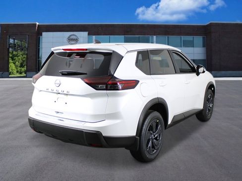 New 2026 Nissan Rogue SV image 5