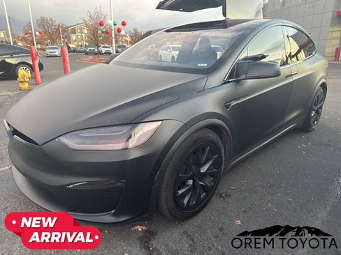 Used 2022 Tesla Model X Plaid image 8