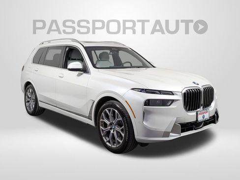 Certified 2023 BMW X7 xDrive40i image 9