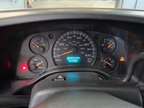 Used 2007 Chevrolet Express 1500 RWD image 38