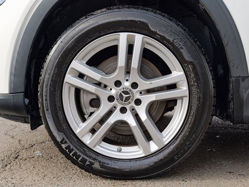 Used 2022 Mercedes-Benz GLB 250 image 15