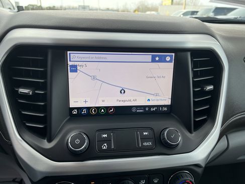 Used 2023 GMC Acadia SLT w/ Preferred Package image 18