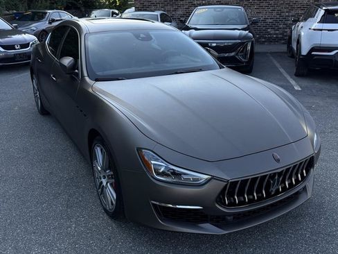 Used 2019 Maserati Ghibli S GranLusso AWD/4WD image 22
