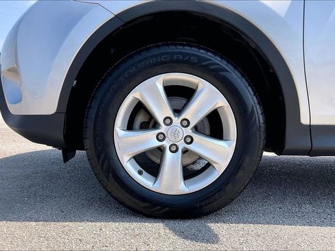 Used 2013 Toyota RAV4 XLE FWD image 34
