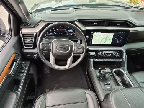 Certified 2023 GMC Sierra 1500 Denali w/ Denali Reserve Package AWD/4WD image 13