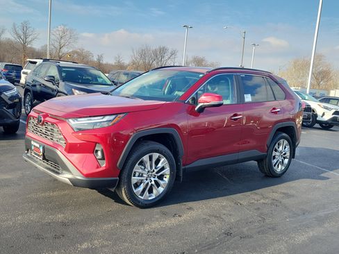 New 2025 Toyota RAV4 Limited image 3