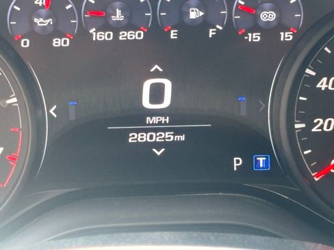 Used 2022 Chevrolet Camaro ZL1 RWD image 15