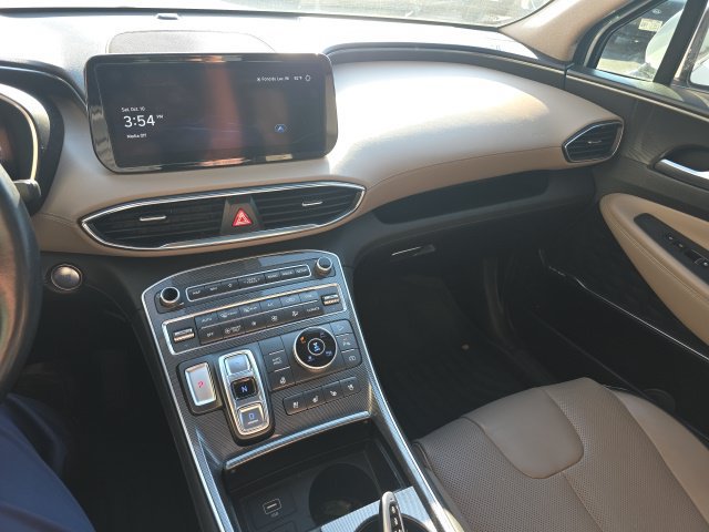 Used 2023 Hyundai Santa Fe Limited AWD/4WD image 16