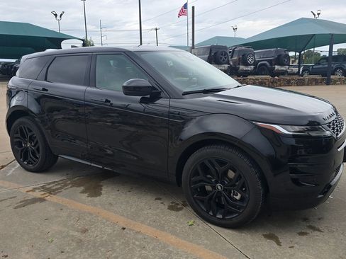 Used 2023 Land Rover Range Rover Evoque R-Dynamic S image 5