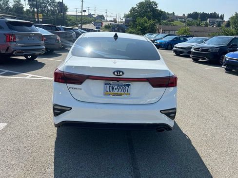 Used 2019 Kia Forte LXS FWD image 5