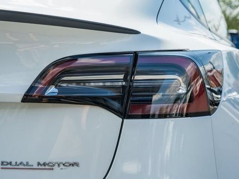 Used 2022 Tesla Model 3 Performance AWD/4WD image 7