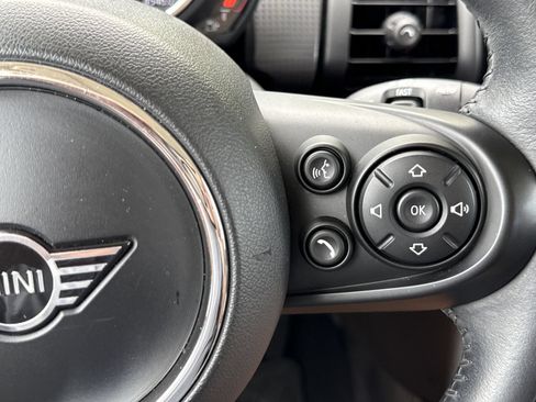 Used 2021 MINI Cooper 2-Door Hardtop FWD image 19
