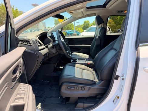 Used 2025 Honda Odyssey EX-L image 22