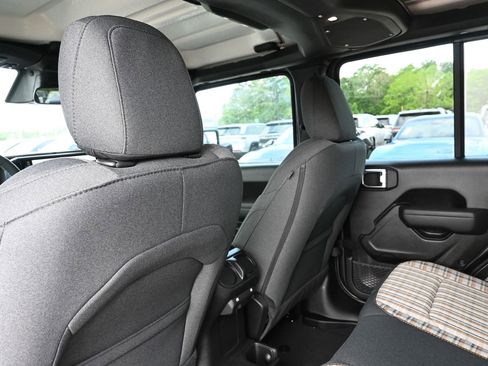 New 2026 Jeep Wrangler Unlimited Sport AWD/4WD image 27