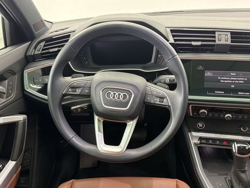 Used 2024 Audi Q3 2.0T Premium w/ Convenience Package AWD/4WD image 17