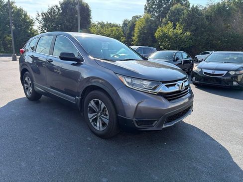 Used 2018 Honda CR-V LX image 3