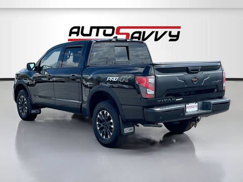 Used 2022 Nissan Titan PRO-4X w/ Pro-4x Convenience Package AWD/4WD image 5