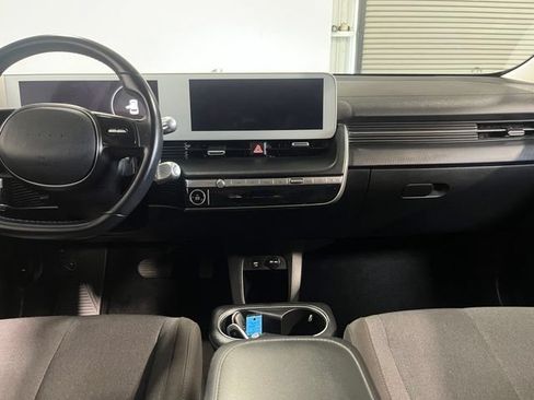 Used 2024 Hyundai Ioniq 5 SE RWD image 21