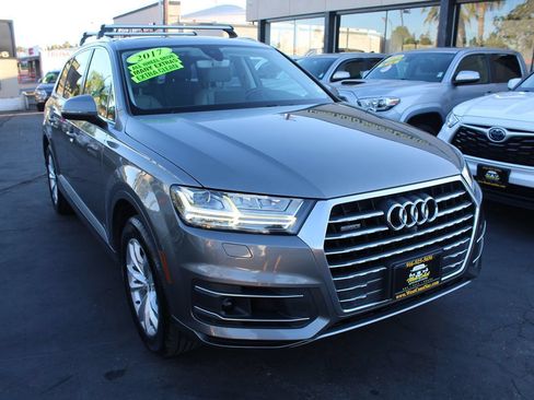 Used 2017 Audi Q7 3.0T Premium Plus AWD/4WD image 8