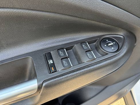 Used 2013 Ford Escape Titanium w/ Parking Technology Pkg AWD/4WD image 27