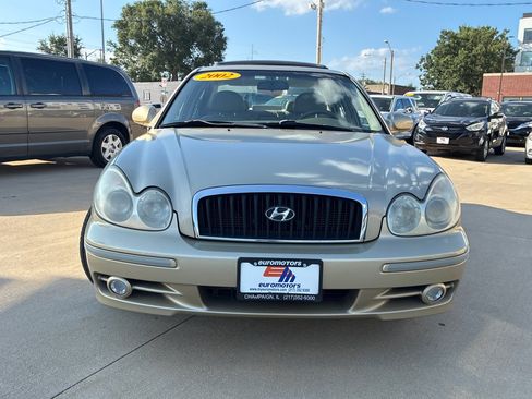 Used 2002 Hyundai Sonata GLS FWD image 2