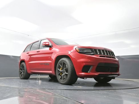 Used 2019 Jeep Grand Cherokee Trackhawk w/ Trailer Tow Group IV image 26