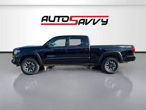 Used 2019 Toyota Tacoma TRD Off-Road image 4
