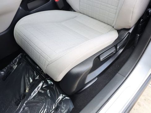 Certified 2024 Honda HR-V LX image 21