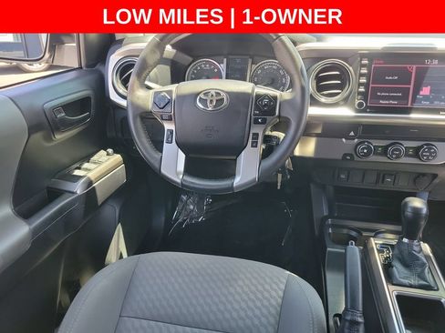 Used 2021 Toyota Tacoma SR5 RWD image 11