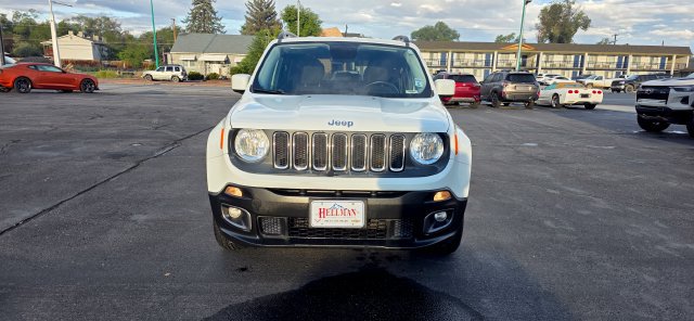 Used 2016 Jeep Renegade Latitude w/ Cold Weather Group AWD/4WD image 2