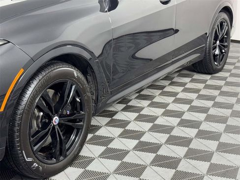 Used 2023 BMW X7 M60i w/ Executive Package image 13