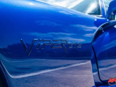 Used 1996 Dodge Viper GTS RWD image 32