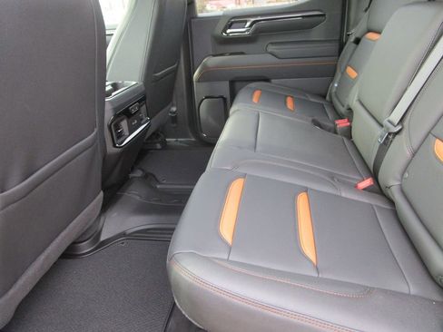 New 2026 GMC Sierra 1500 AT4 w/ AT4 Premium Package image 22