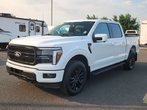 Used 2025 Ford F150 Lariat AWD/4WD image 5